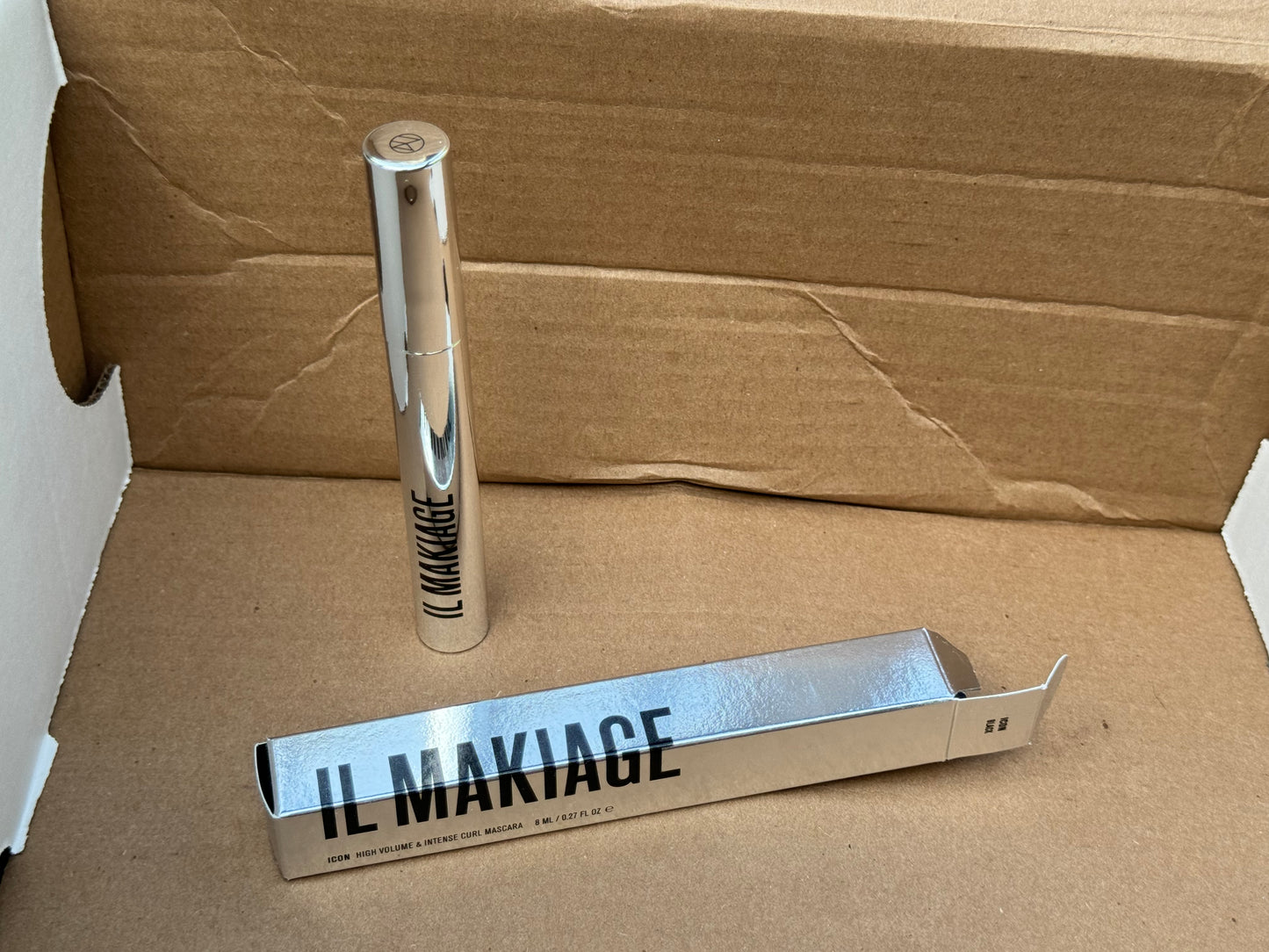 Il Makiage ICON MASCARA HIGH VOLUME & INTENSE CURL MASCARA
