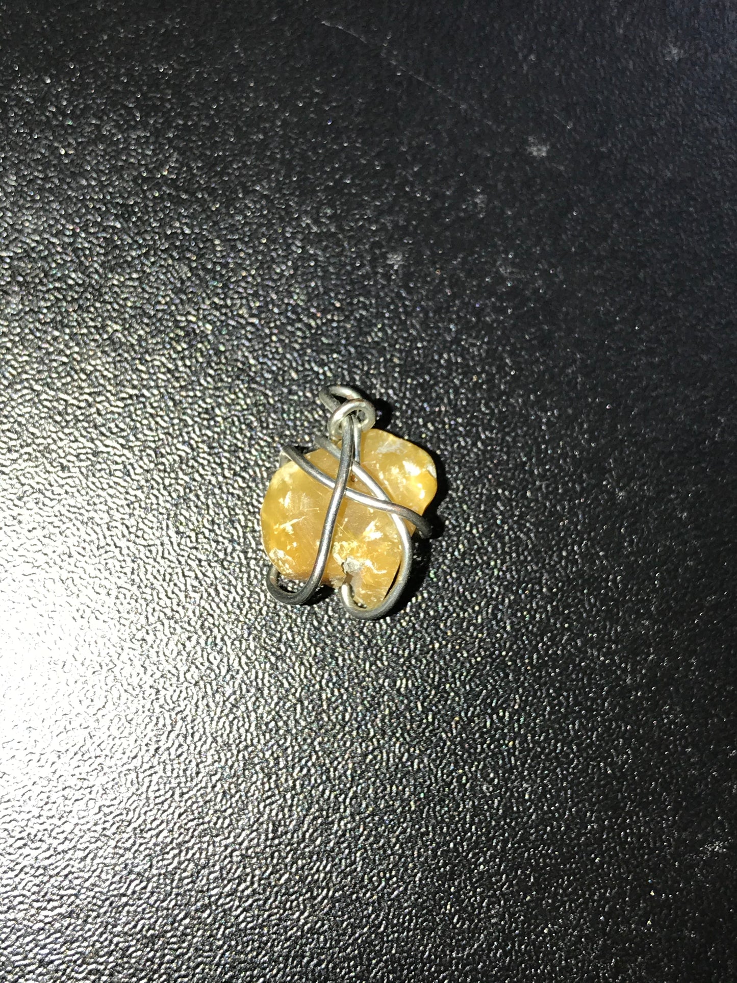 Lodolate Wire wrap Pendant