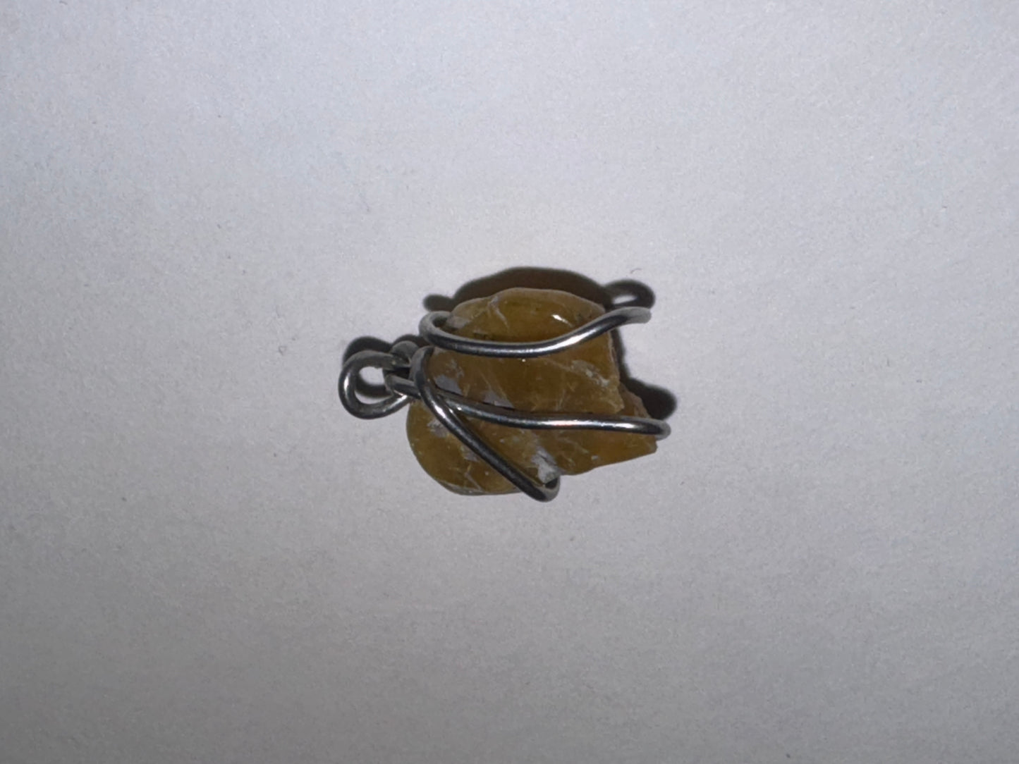 Lodolate Wire wrap Pendant