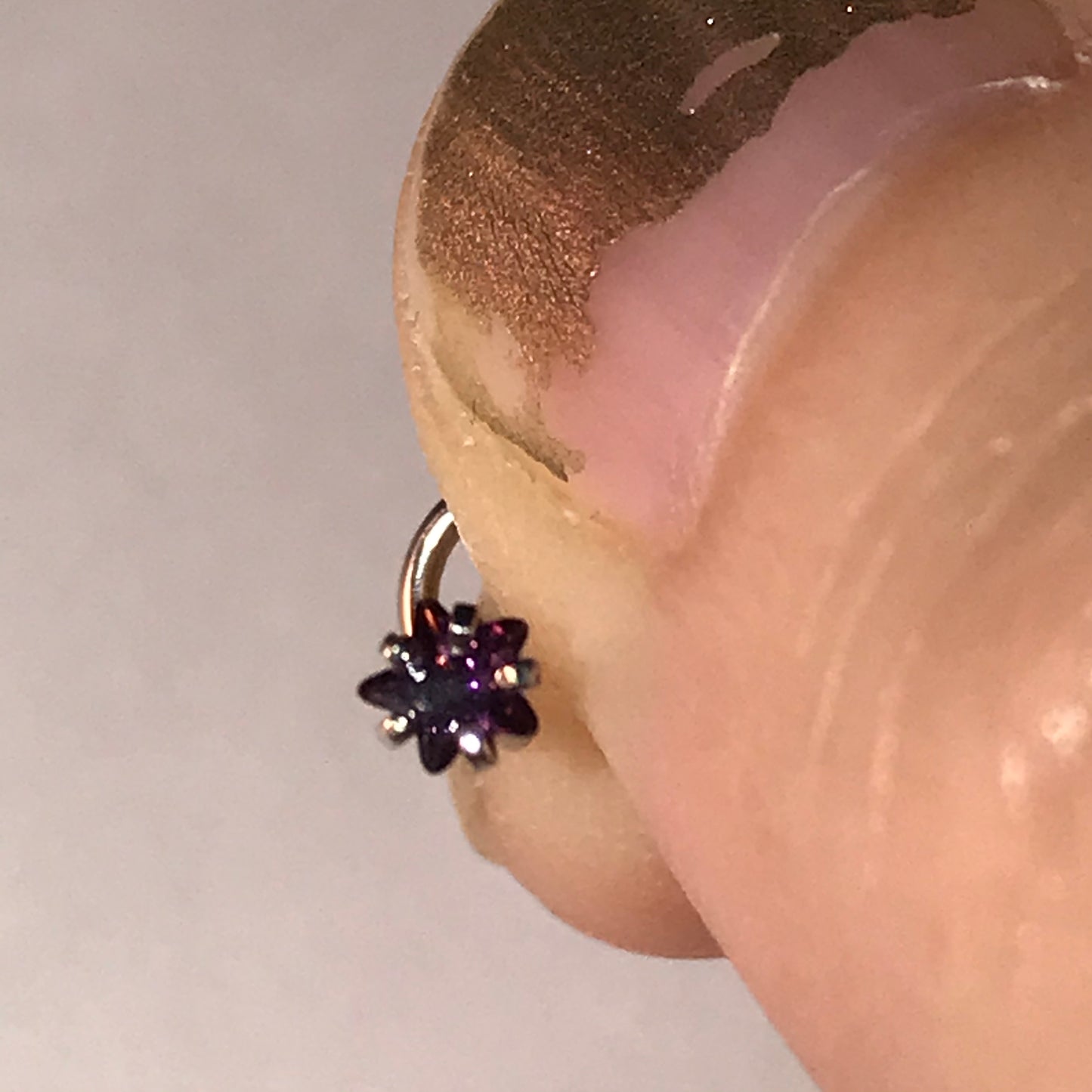 Purple Star 20 Gauge Curved Nose Ring
