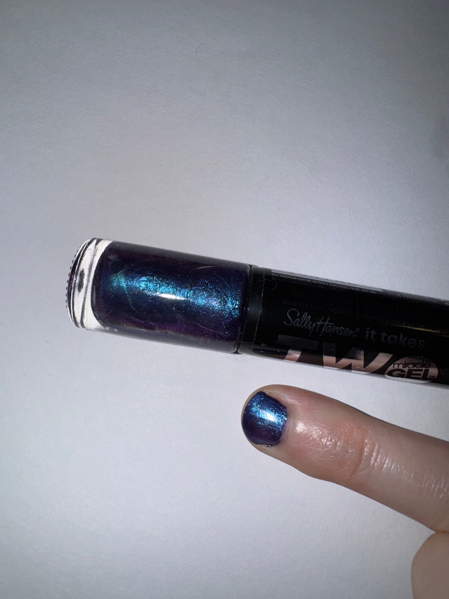 Sally Hansen Miracle Gel It Takes Two, Shade 970 Hyp-nautical
