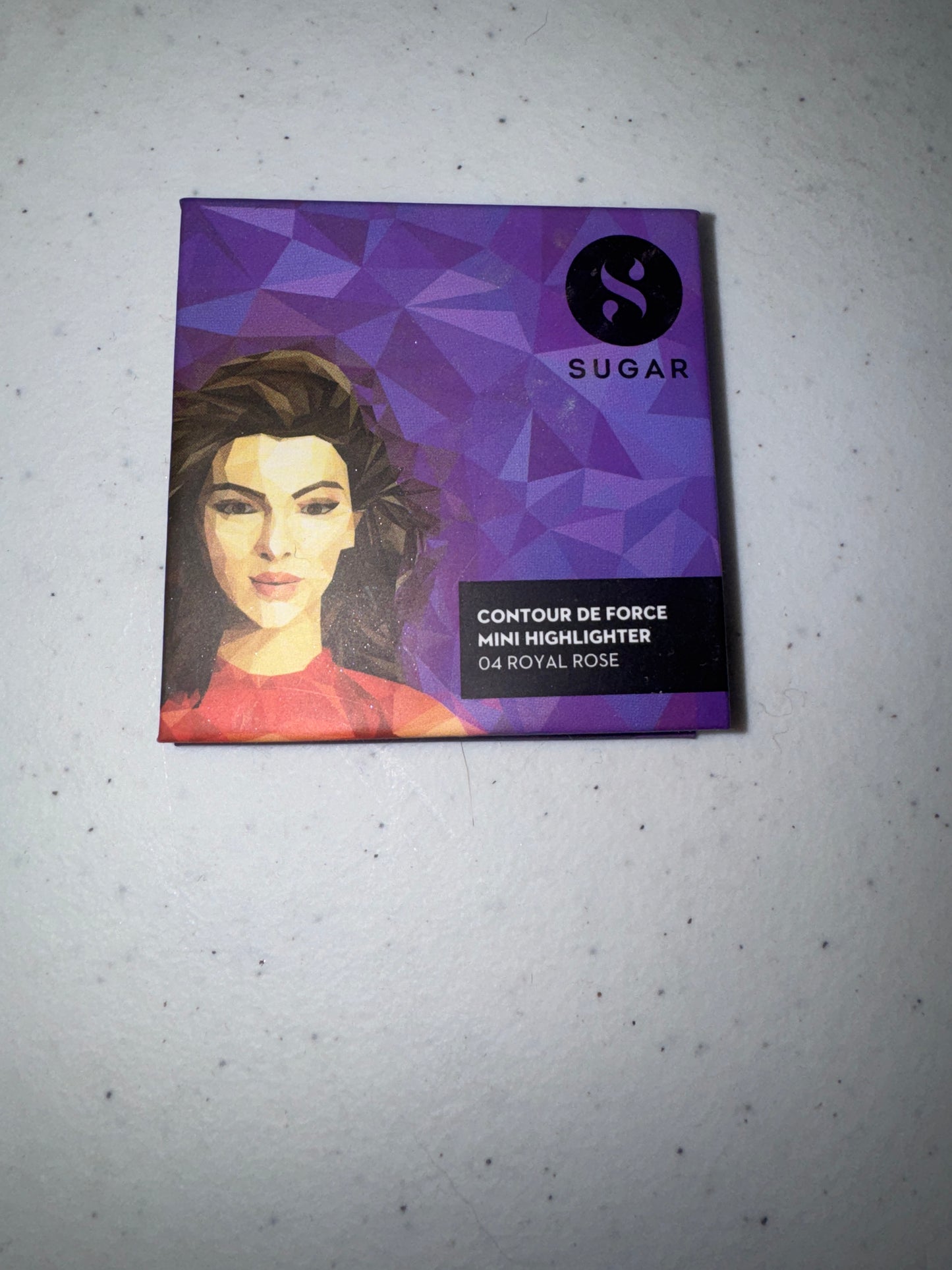 Sugar Cosmetics Contour de force Mini Highlighter in Royal Rose