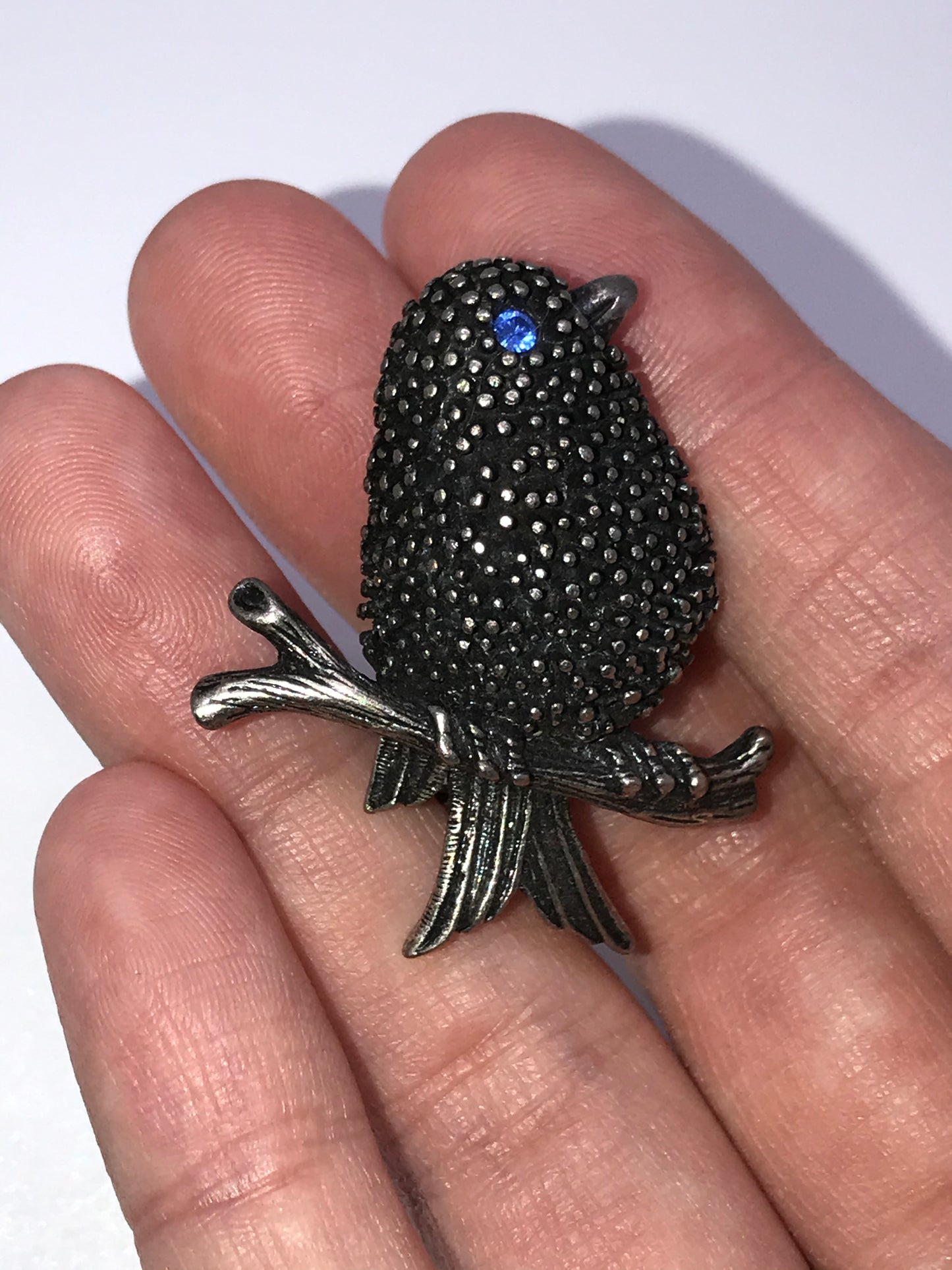 Vintage Anne Klein Bird with a Blue Eye Pin