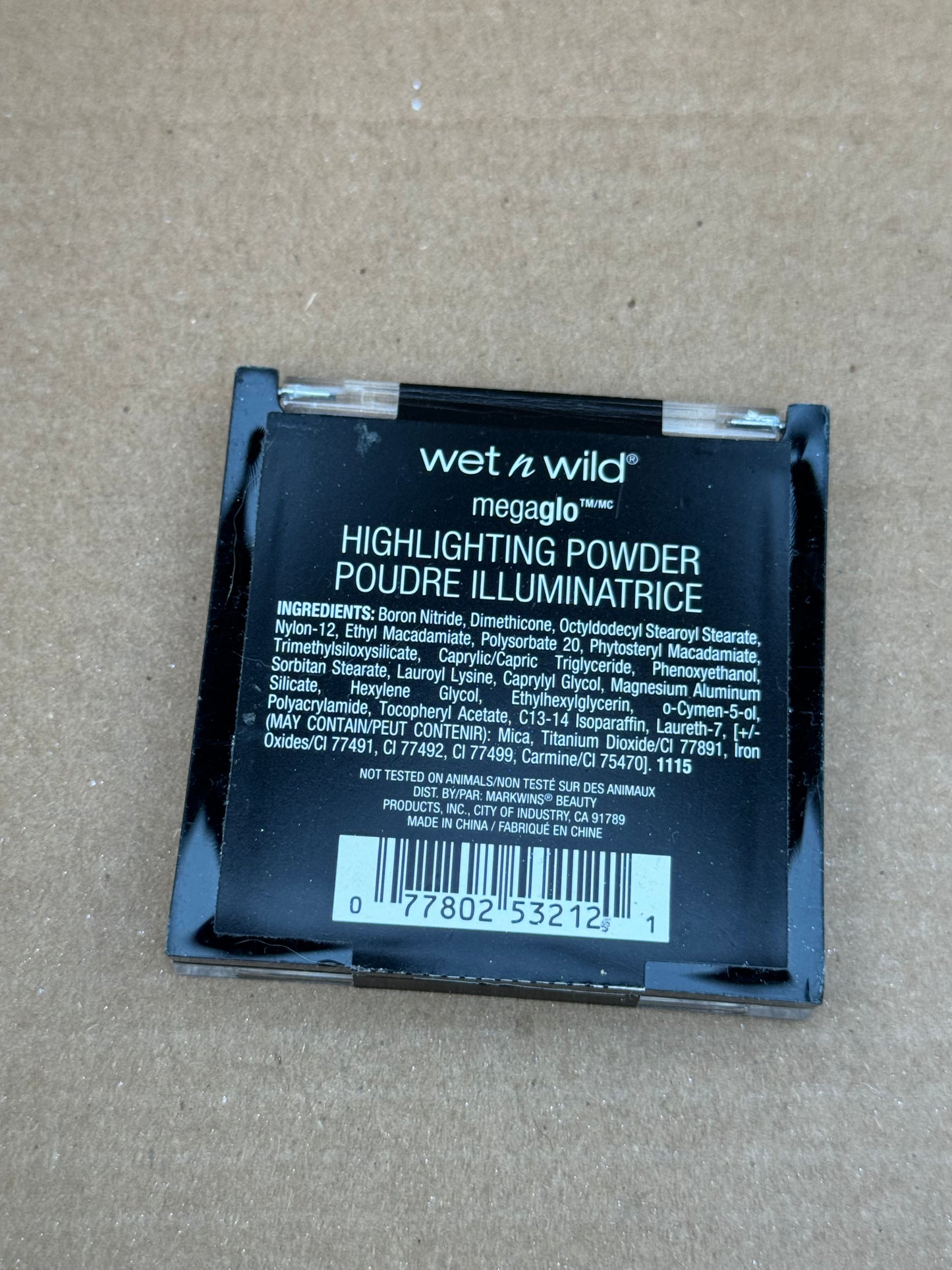 Wet and Wild MEGAGLO HIGHLIGHTING POWDER in PRECIOUS PETALS