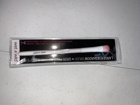 Wet 'N Wild Large Eyeshadow Brush