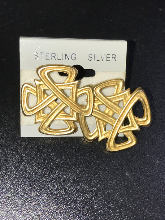 Vintage Gold Tone Square Knot Design Post Earrings