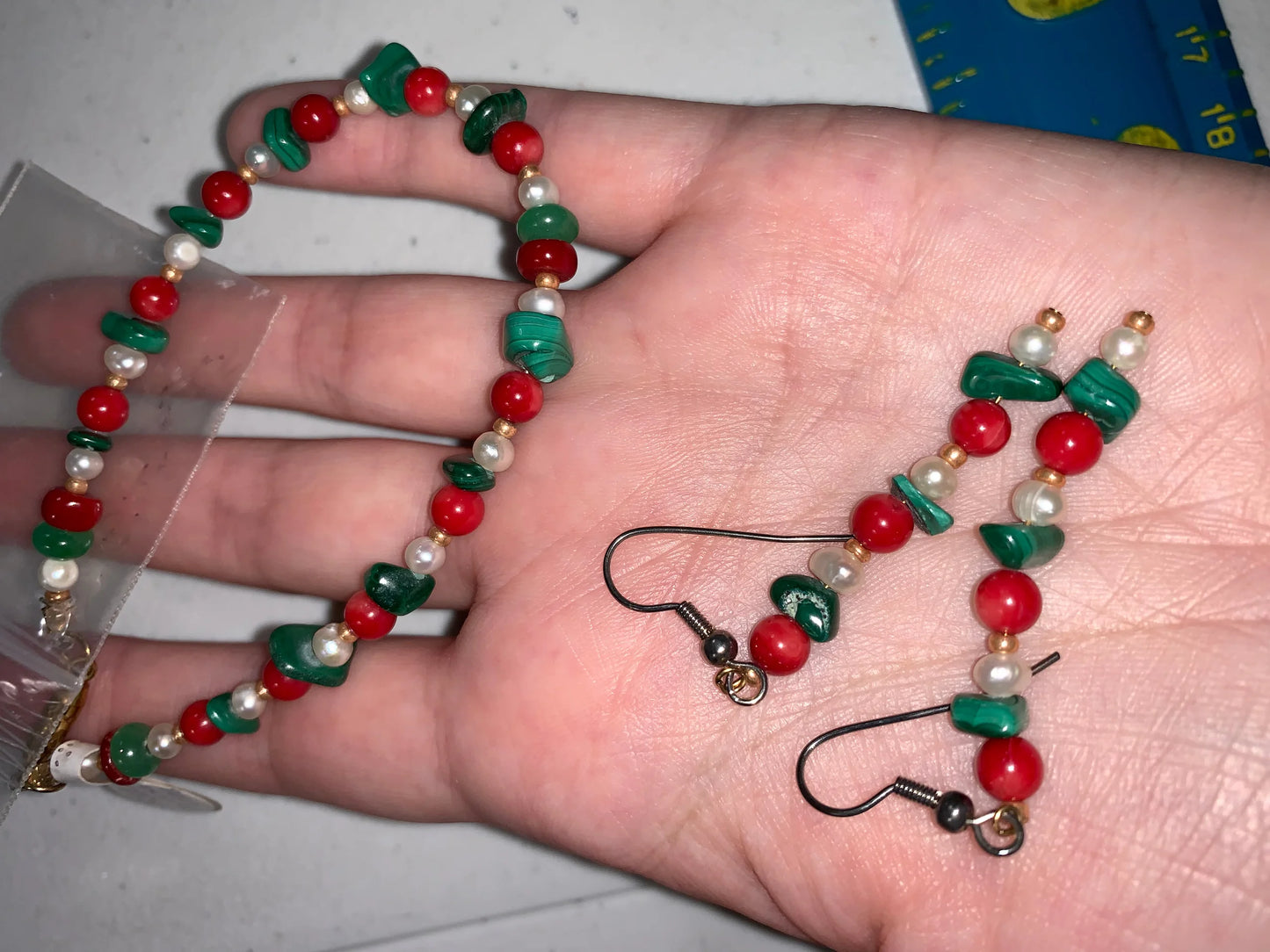 8 1/2" long Christmas Colored Bracelet and matching dangle earrings