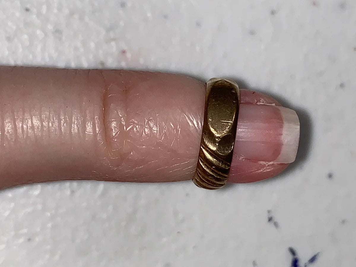 1/2 3.73mm Gold Filled Half Twist Band Ring