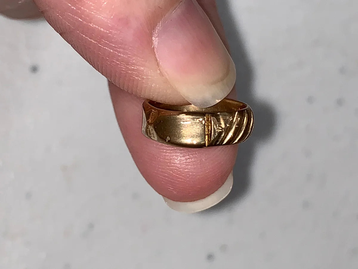 1/2 3.73mm Gold Filled Half Twist Band Ring