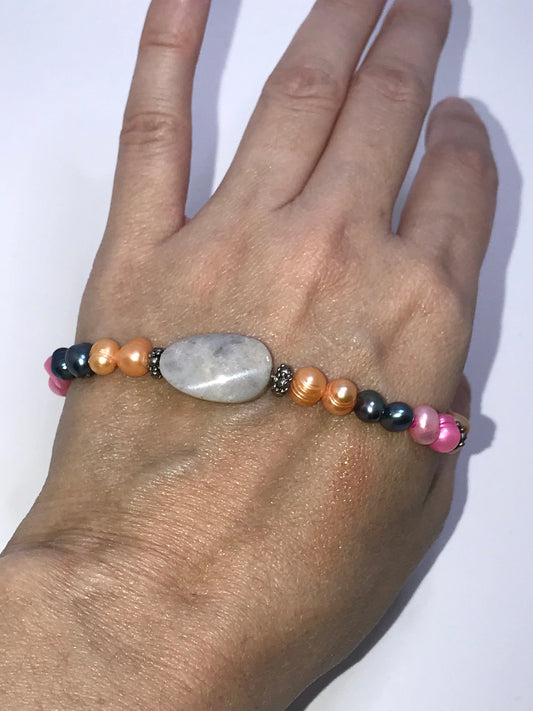 7 3/4" Freshwater Pearl And Coral Bracelet