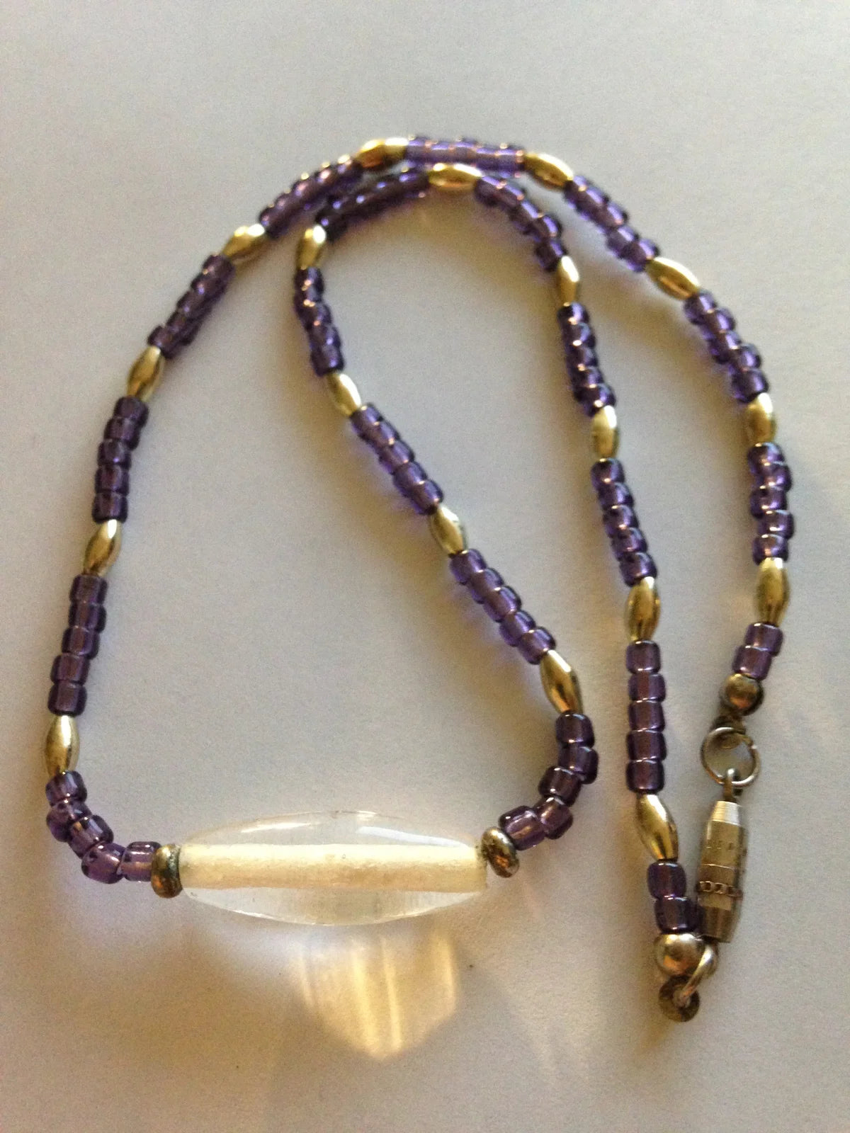 15 1/4" Purple And Clear Beaded Necklace