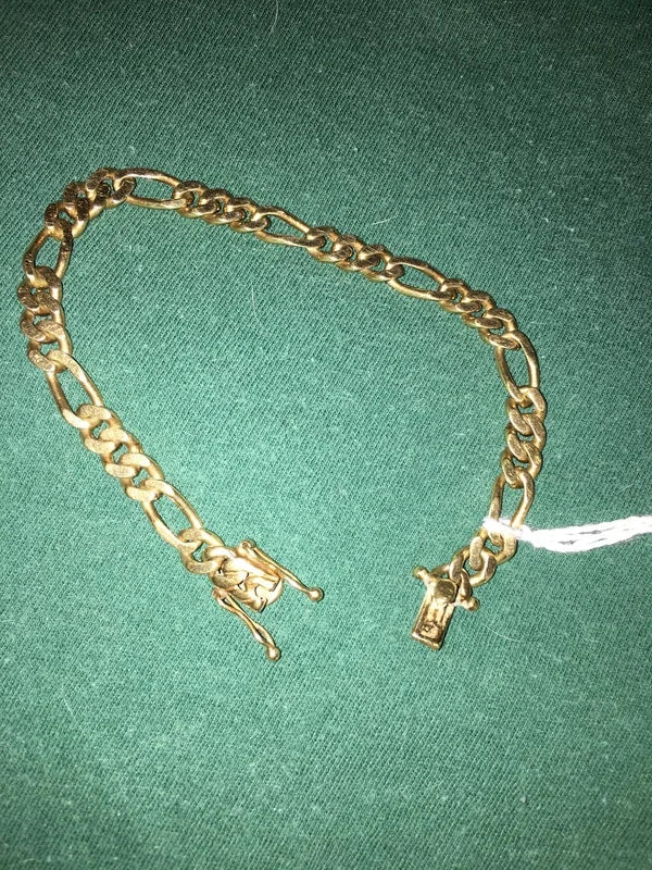 8 1/2" 14 Kt Gold Figaro Bracelet