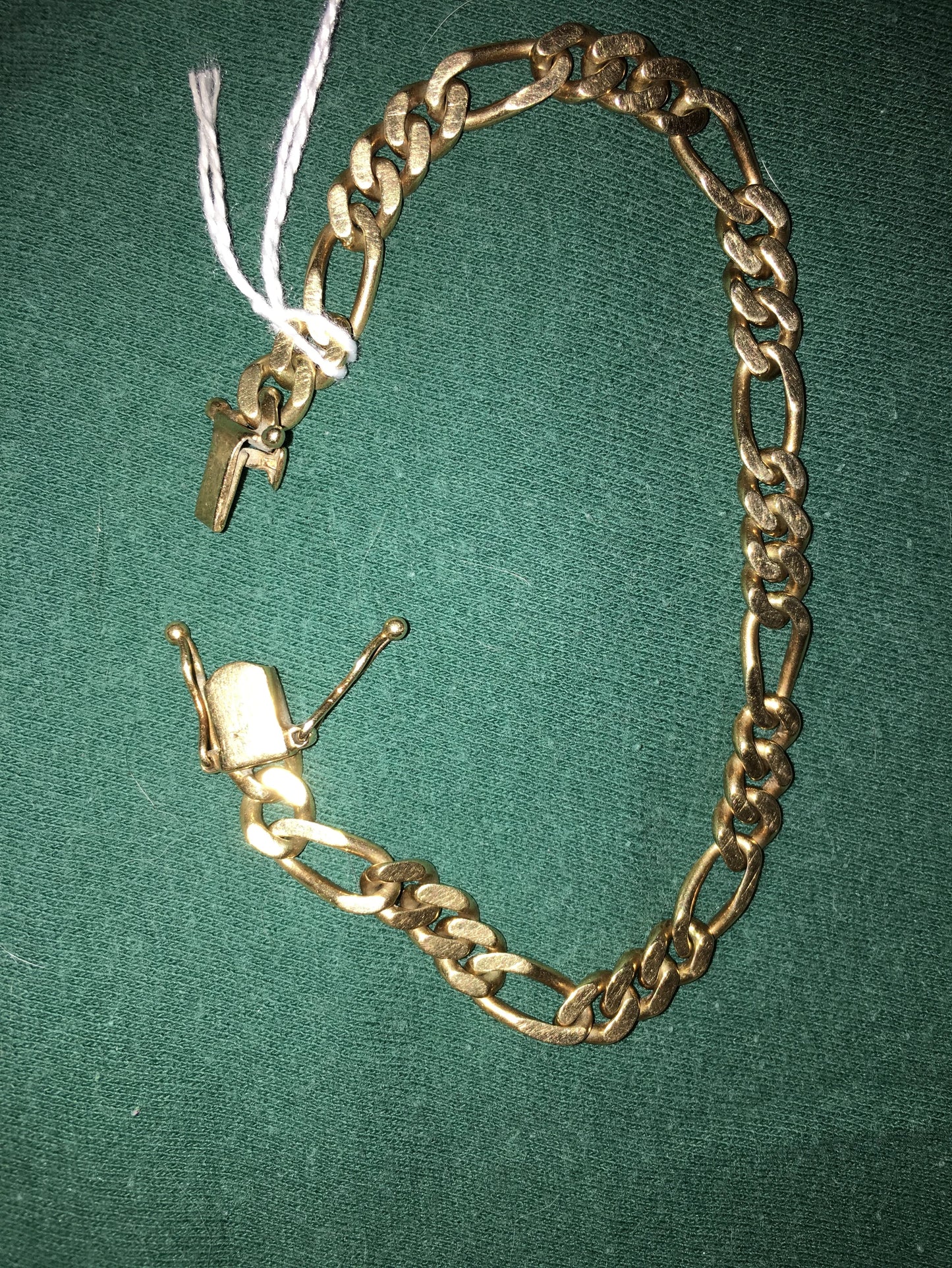 8 1/2" 14 Kt Gold Figaro Bracelet